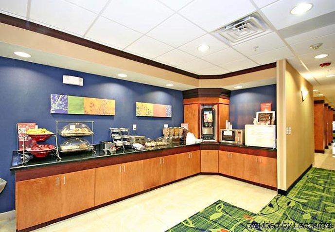 Fairfield Inn & Suites Wytheville Exterior photo
